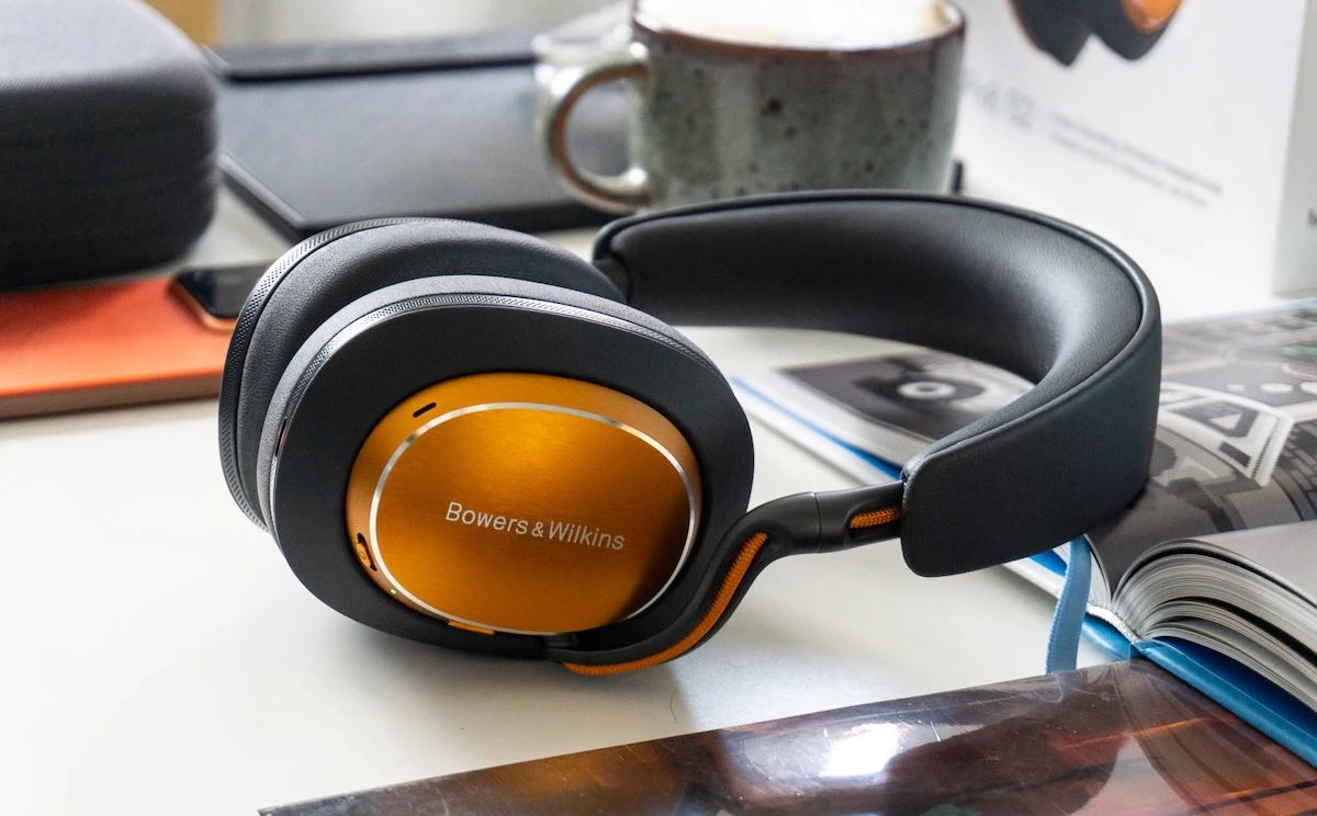 Bowers & Wilkins Px8 S2 McLaren Edition – test. Nie trzeba logo, papaya mówi za siebie