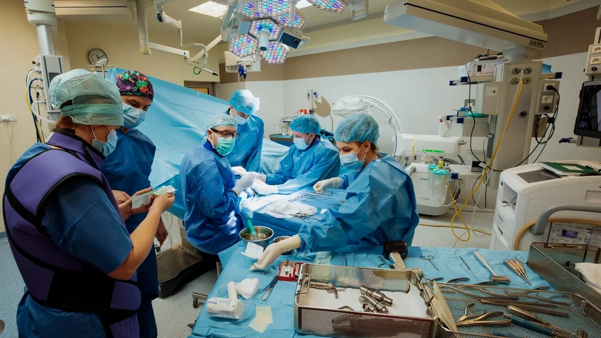 Uniwersytecki Szpital Kliniczny nr 4 w Lublinie przygotowuje modernizację wartą około 450 mln zł, której głównym elementem ma być podziemna część szpitala zdolna działać w warunkach wojennych.