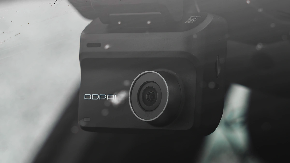 Ta kamera zawsze chroni twój samochód. Nawet, kiedy nie jedziesz