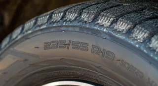 Jak dopasować rozmiar opon do samochodu?