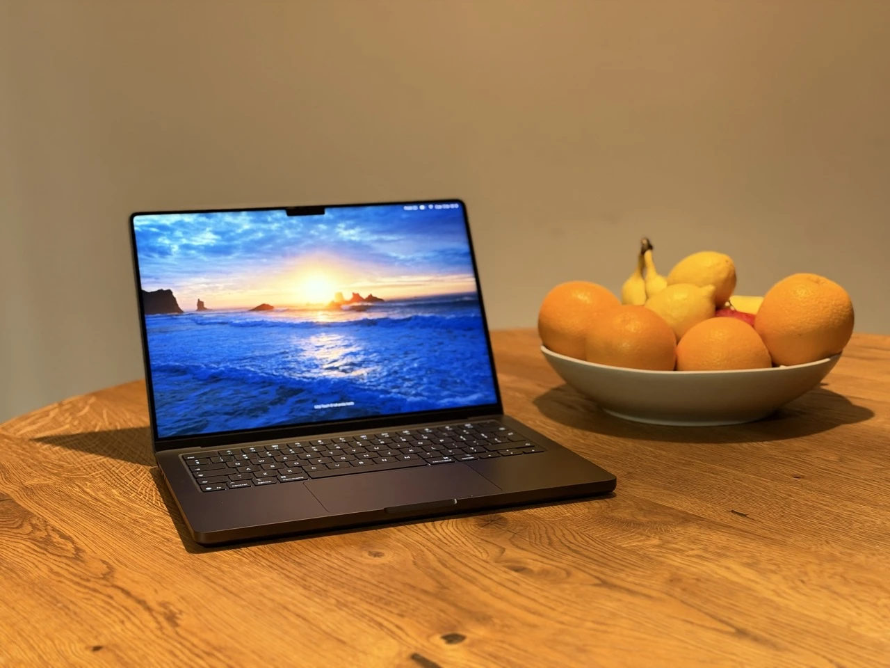 macbook-pro-2025-apple-m5-opinie-00101