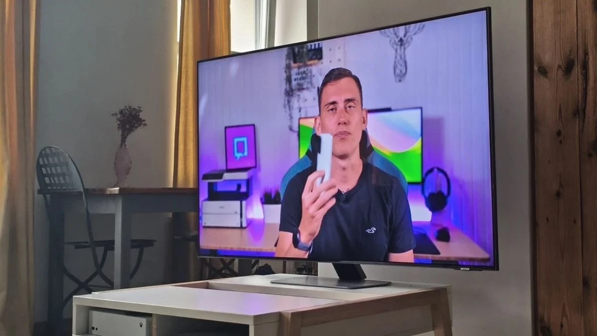 OLED, który skręca światło prądem i oszczędza energię