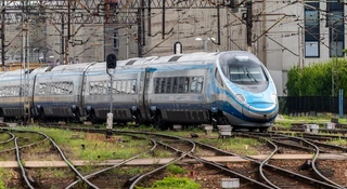 PKP Intercity klei pociągi. Wyjadą gąsienice, żebyście nie zostali na peronie