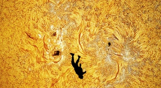 The Fall of Icarus foto