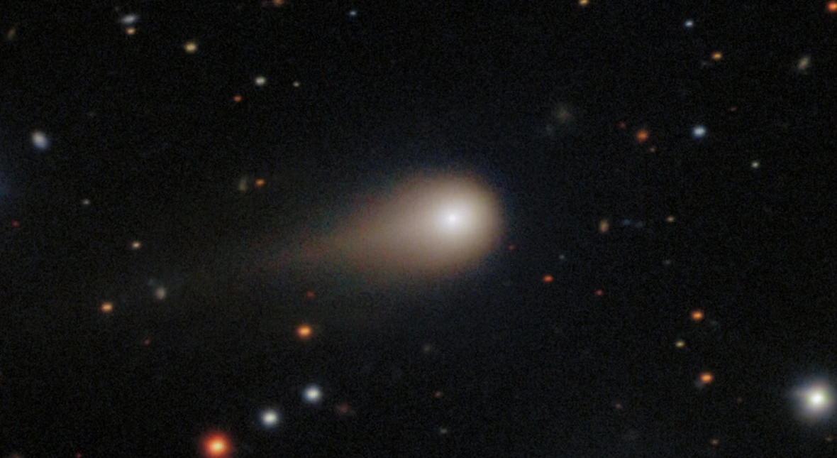 Image for Kometa 3I/Atlas ma ogon dłuższy niż dystans do Księżyca. "To może być silnik"