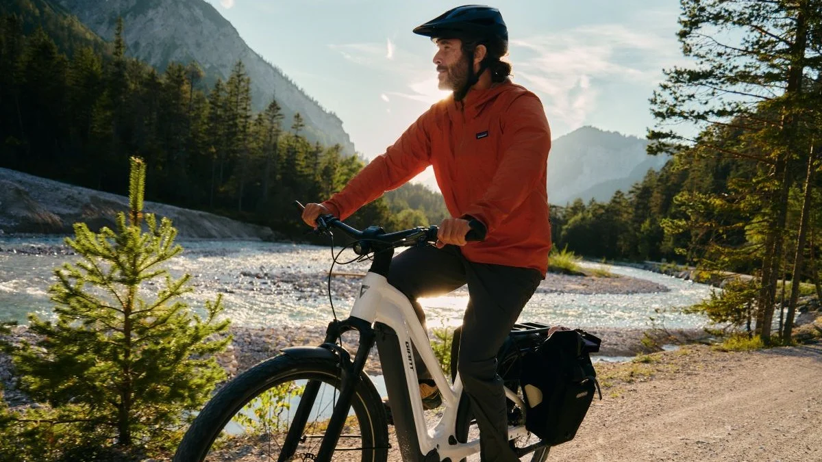 Trekking w wersji 2.0. Czy nowy Giant Explore E+ to faktycznie król długich dystansów?