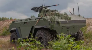 Unia Europejska kojarzy wam się z zakrętkami? To popatrzcie na to. Unia uznała, że Polska stworzyła najlepszego robota dla wojska i sypnęła kasą na dalsze badania nad pojazdem.