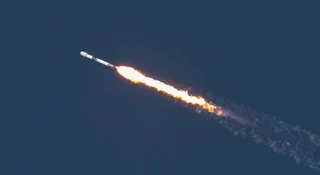 Rosja pracuje nad nowym typem broni antysatelitarnej, której głównym celem mają być satelity sieci Starlink, systemu należącego do Elona Muska.