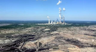 Gigantyczna dziura w ziemi zamieni się w najgłębsze jezioro w Polsce. To koniec epoki