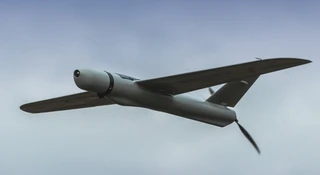 Zgodnie z podpisaną umową Grupa WB dostarczy wojsku 360 sztuk Warmate 3, podzielonych na 36 pełnych zestawów. Każdy z nich to 10 dronów oraz stacja dowodzenia odpowiadająca za kierowanie całym systemem.