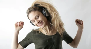 Antyczny Napaleniec spadł ze Spotify. Artyści słusznie mają pełne galoty