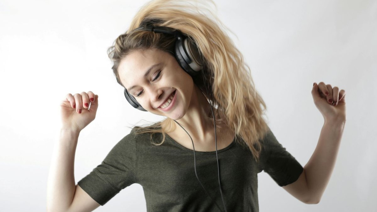 Antyczny Napaleniec spadł ze Spotify. Artyści słusznie mają pełne galoty