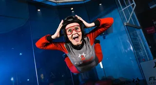 Jak działa tunel aerodynamiczny Flyspot? Nie bój się o latanie w pomieszczeniu