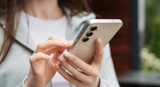 Udostępniasz ekran? Android może to przerwać, żeby chronić twoje pieniądze