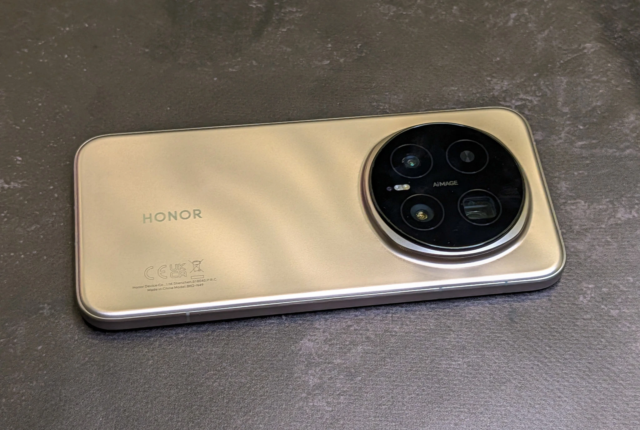 Pierwsze chwile z Honor Magic 8 Pro. Takie robi zdjęcia