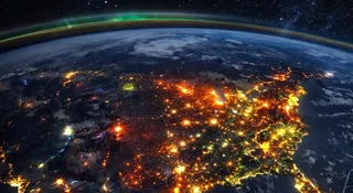 Miasta świecą za jasno? NASA wreszcie to zmierzy