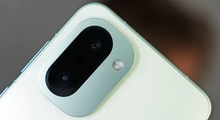 9000 mAh w smartfonie. Powerbanka wyrzucisz do kosza