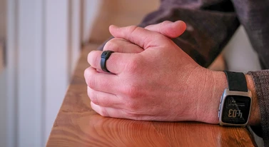 Pierścień do zapisywania myśli. Tak - myśli