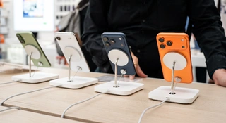 Świetny rok dla smartfonów. Następny przyniesie bolesne hamowanie