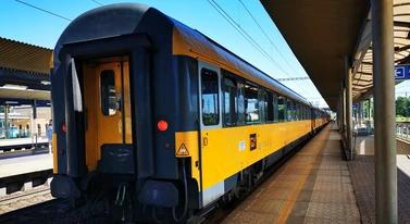 RegioJet chciał podgryzać PKP Intercity. Kasuje połączenia na potęgę