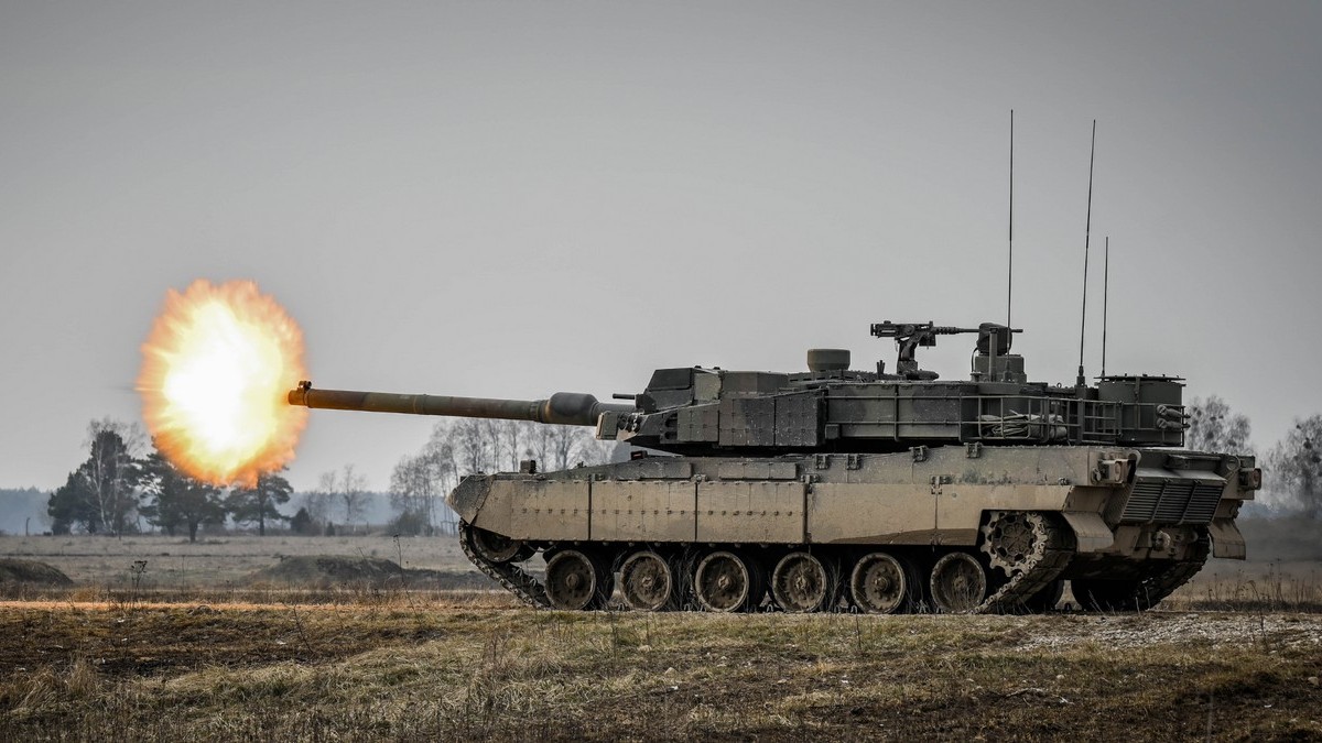 Czołgi K2 sypią się jak choinki. "Robimy za poligon dla Korei"