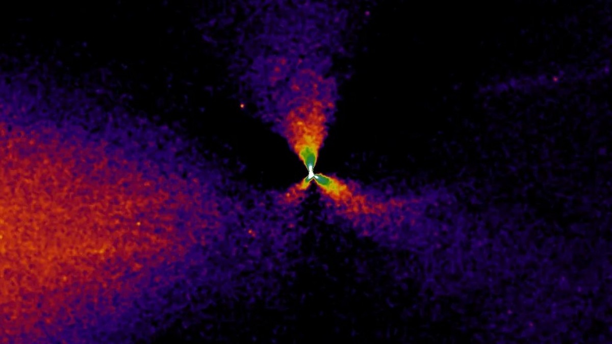 Kometa 3I/Atlas jest za symetryczna. Takich smug nie ma w świecie komet