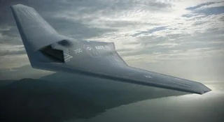 Nocna operacja, która doprowadziła do ujęcia Nicolasa Maduro i jego żony, przypominała scenariusz wysokobudżetowego filmu sensacyjnego, ale jej sukces nie był dziełem przypadku. Kluczową rolę w cieniu odegrała technologia, a konkretnie jedna z najbardziej strzeżonych maszyn w arsenale Pentagonu - dron RQ-170 Sentinel.