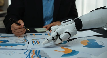 Mieliśmy pracować wydajniej. "Te obietnice można wsadzić między bajki"