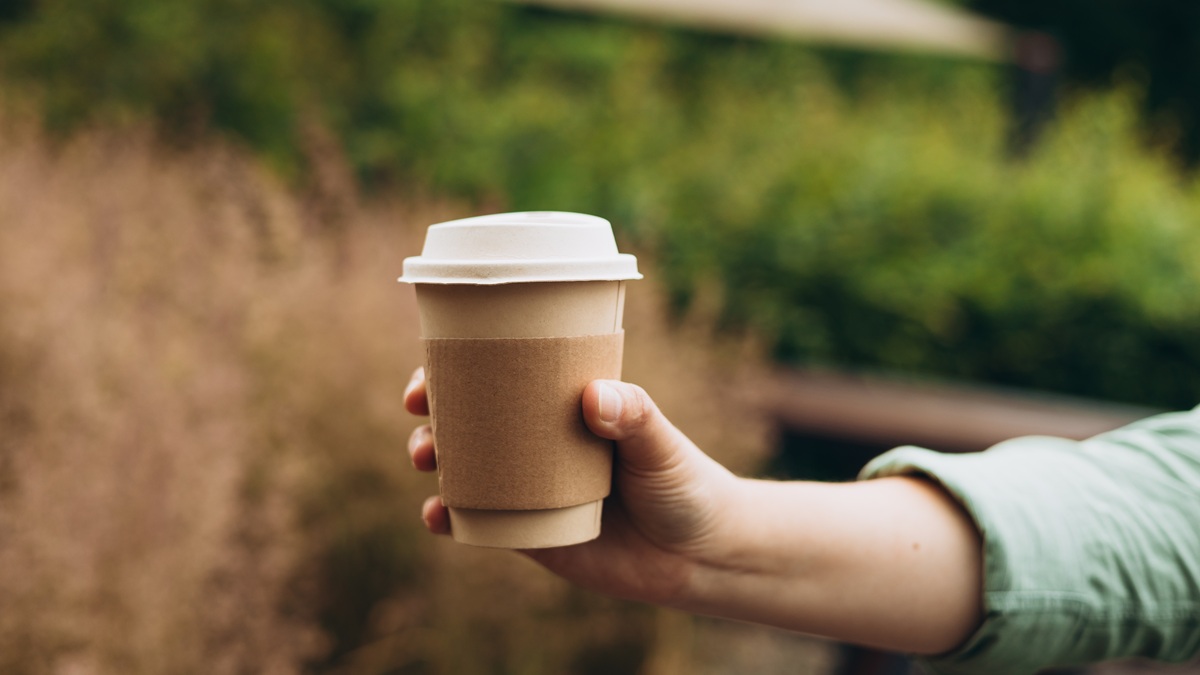 Co zrobisz, żeby oszczędzić: klikniesz w kupon czy nie weźmiesz telefonu?