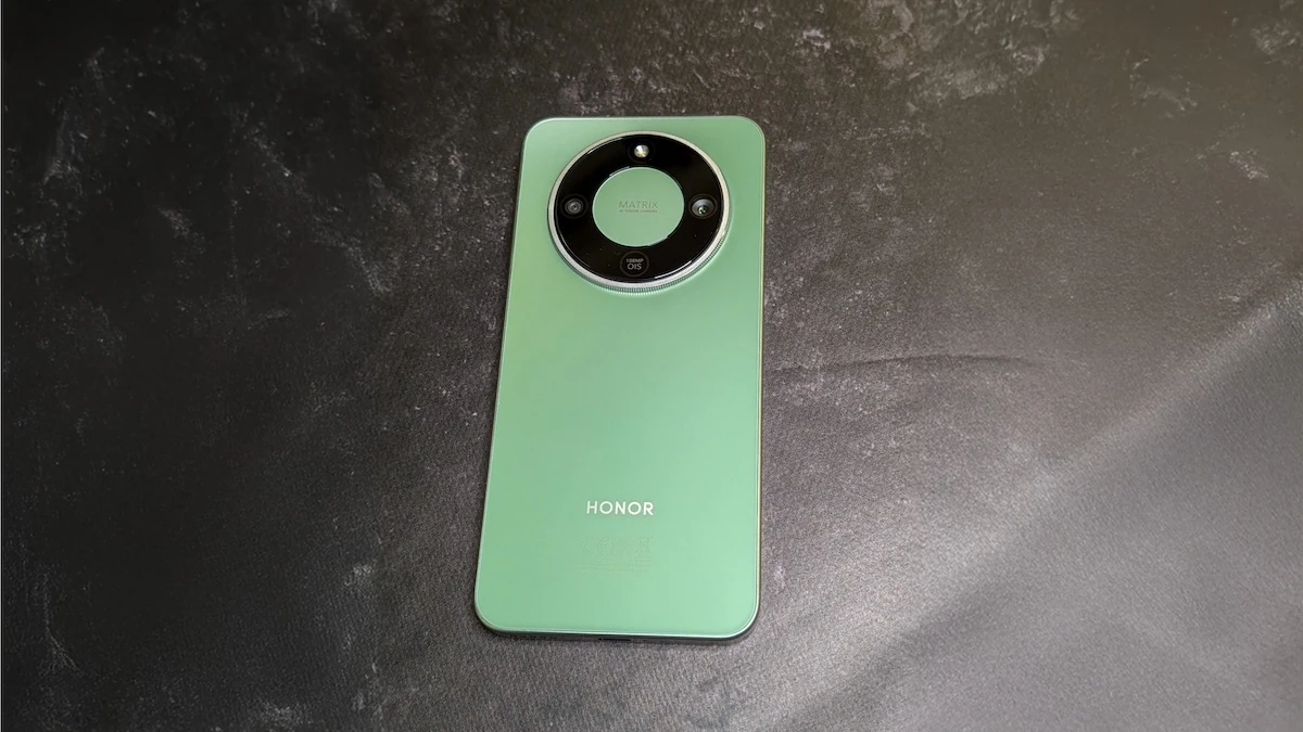 Honor Magic 8 Lite - test. Wyrzuć ładowarkę, jest niepotrzebna