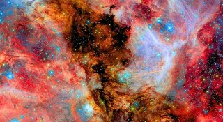 Hubble uchwycił gwiezdną fabrykę