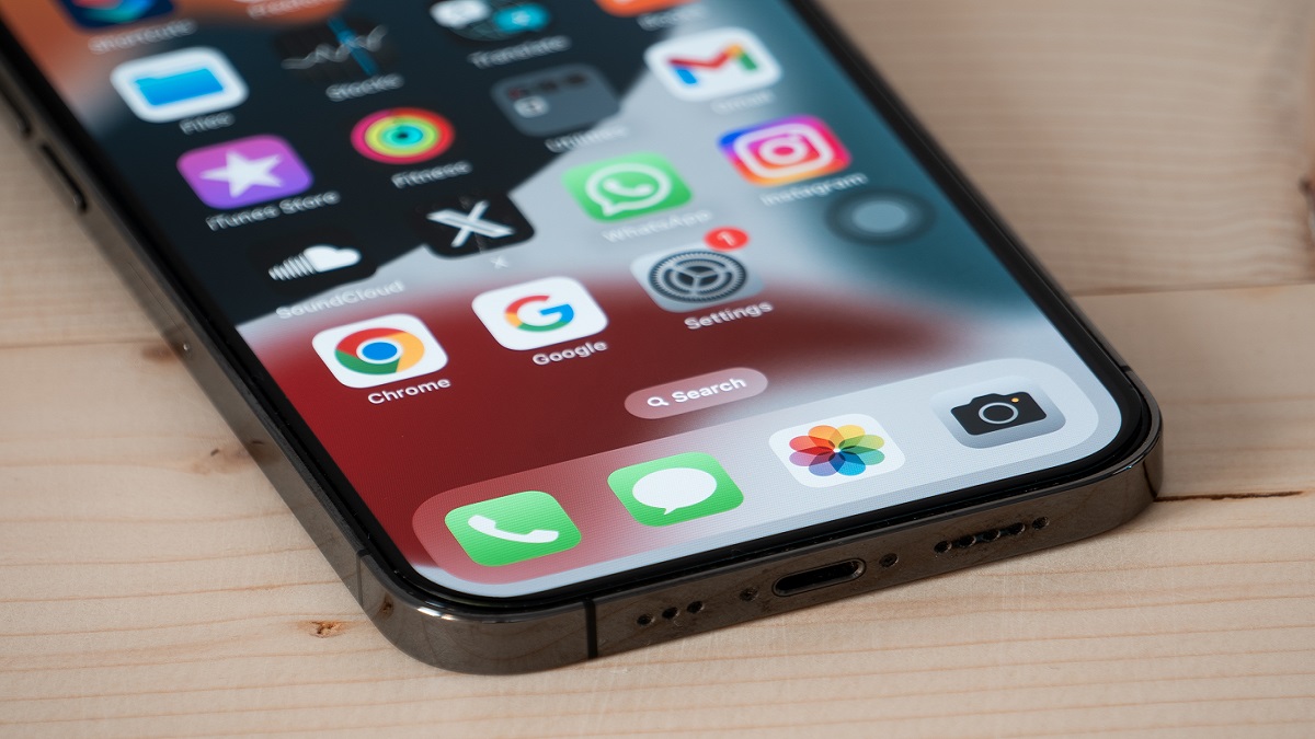 Potężna zmiana w ekranach iPhone’a 18. Zniknie paskudny element