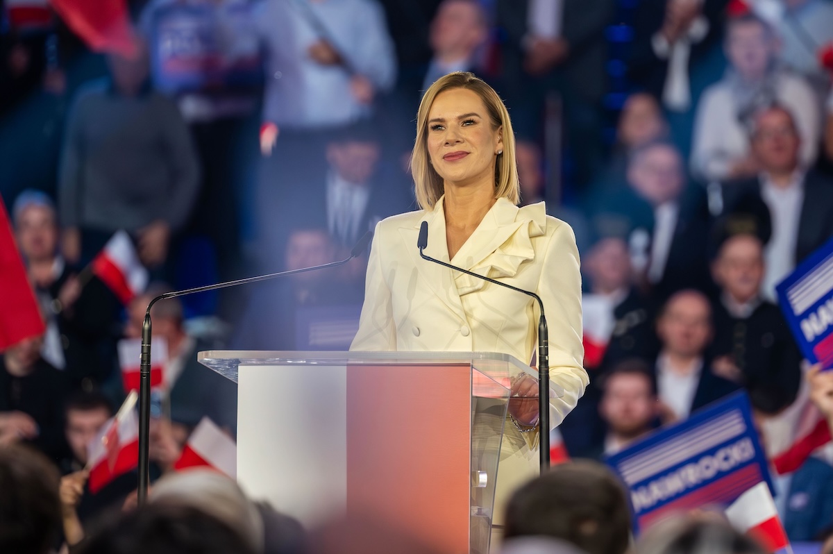 Mamy ustawę o ochronie dzieci w sieci. Teraz błagamy żonę prezydenta