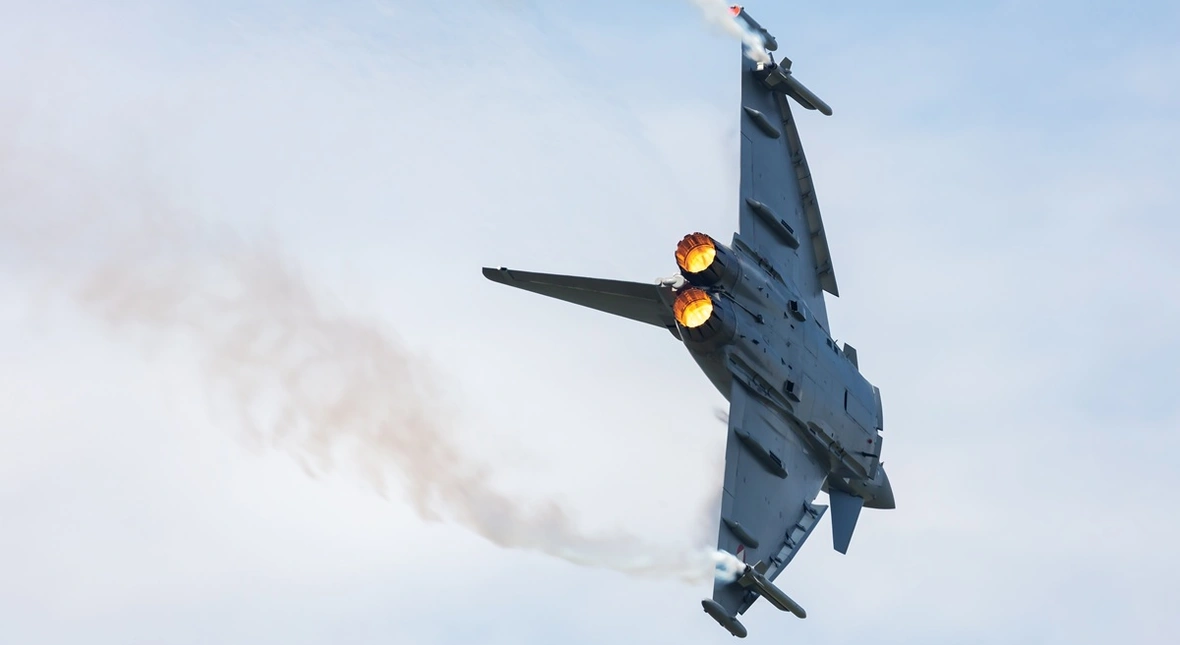 Image for Potężny huk nad Trójmiastem. Rosyjski samolot zbliżył się do granicy