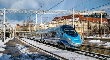 PKP Intercity tnie ceny o 40 proc. Rezerwuj, póki są bilety