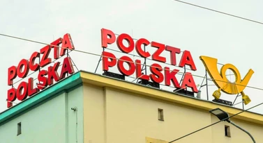 Poczta Polska wprost: w części kraju listy i paczki utkną. Jest lista