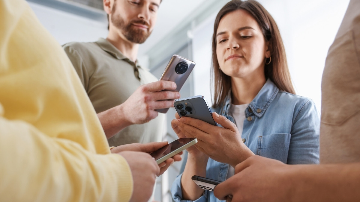 Pokolenie Z już nikomu nie ufa. choćby faktom