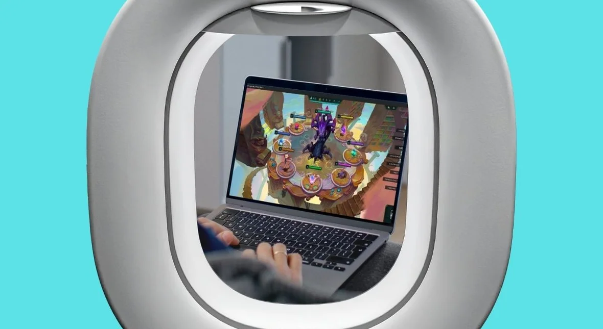 Image for Sprawdziłem internet satelitarny w samolocie. Za darmo łoiłem w LoL-a