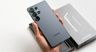 Samsung stworzył bestię wśród baterii. Ale ma palący problem