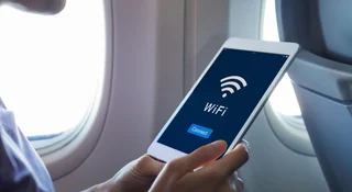 WiFi za darmo w znanej linii lotniczej. W Polsce też