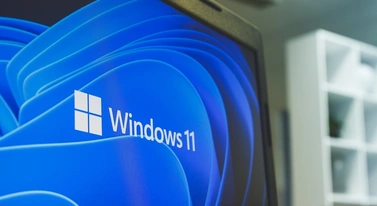 Żart dnia: Windows 11 lepszy od Windowsa 10 - twierdzi Microsoft