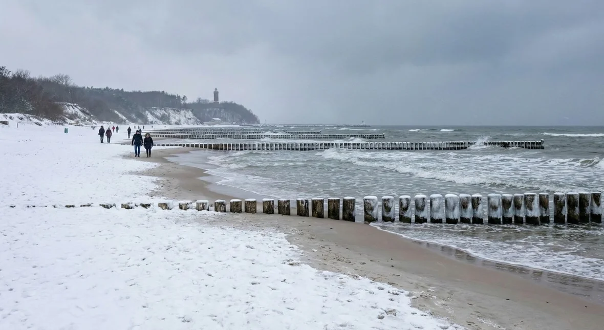 Image for Bałtyk znika w oczach. Takiej sytuacji nie było od 1886 r., plaże są gigantyczne