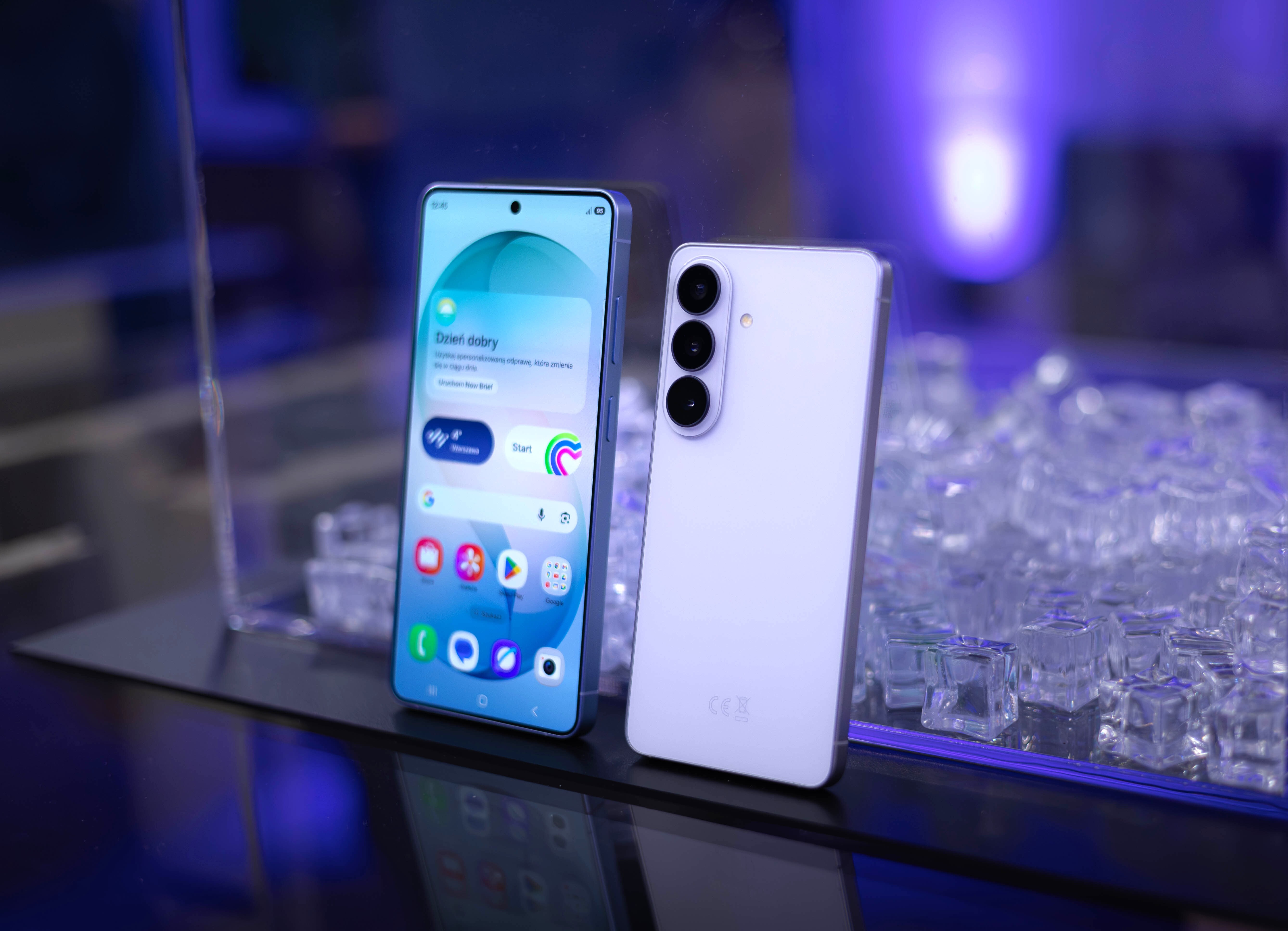 Samsung miażdży Apple'a funkcjami dla Polaków. Ogarnijcie się tam w Cupertino