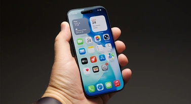 Nowa Siri jest głupia. Tak bardzo, że Apple ma kłopoty