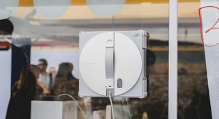 Zrobili robota z pralką. Twoje szyby podziękują