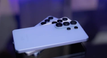 Samsung Galaxy S26 Ultra kontra najlepsze Androidy. Starcie tytanów