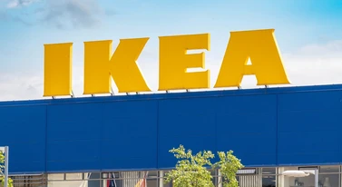 Ikea ma butelkomat idealny. Zapomnij o papierowych świstkach