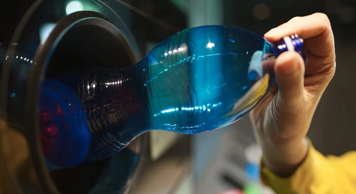 Image for Duża sieć handlowa wypięła się na system kaucyjny. Znaleźli sposób, jak go obejść