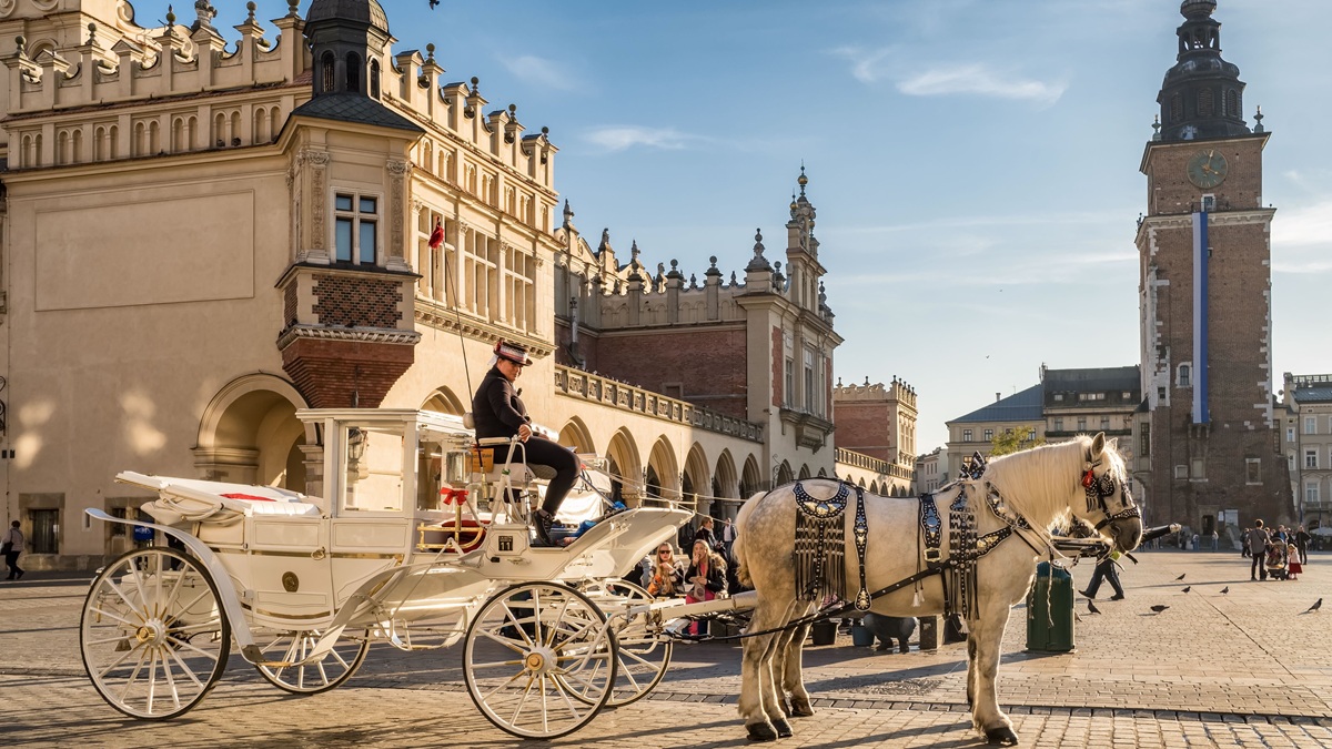 W górach nie wyszło, spróbują w Krakowie. "Pierwszy etap zastąpienia dorożek"
