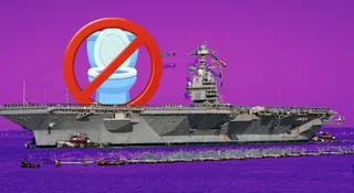 Najpotężniejszy lotniskowiec świata ma problem z toaletami. Marynarze są wykończeni